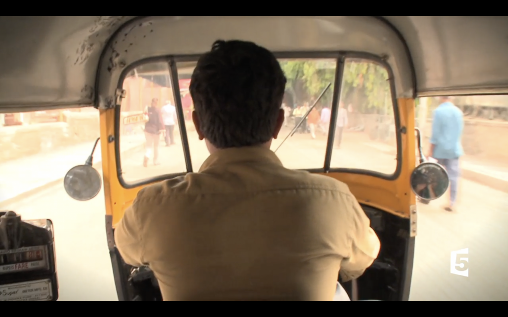 A rickshaw in the city - Chaï Chaï